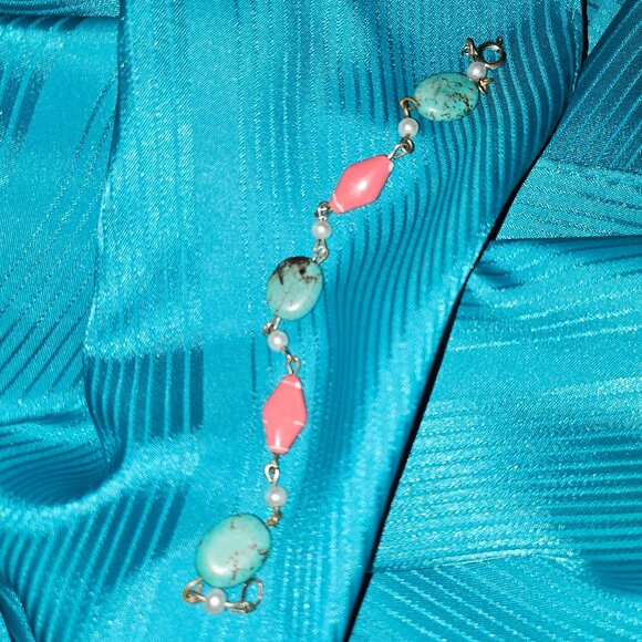 GENIUNE TURQUOISE RING, SET in SILVER and  BRACELET with FAUX STONE ACCENTS - Picture 3 of 9